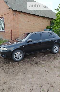 Хэтчбек Volkswagen Pointer 2005 в Полтаве