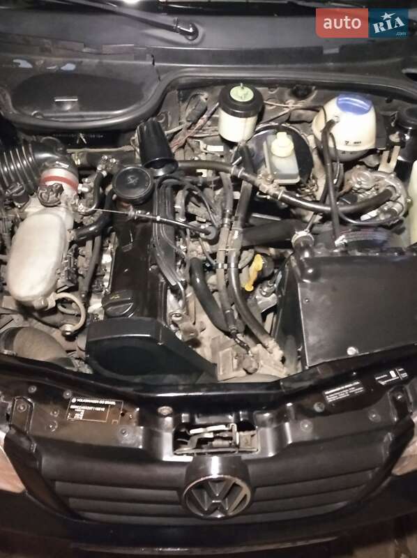 Хэтчбек Volkswagen Pointer 2006 в Глухове
