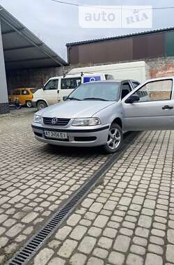 Хэтчбек Volkswagen Pointer 2004 в Львове