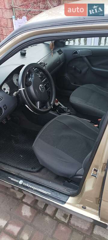 Хетчбек Volkswagen Pointer 2004 в Рівному фото 4 Хетчбек Volkswagen Pointer 2004 в Рівному