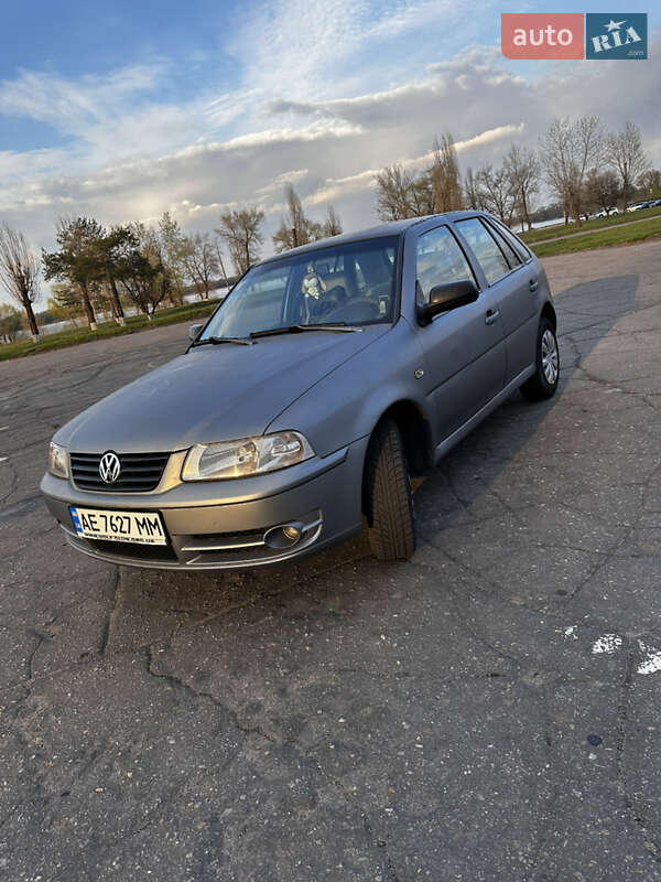 Volkswagen Pointer 2006