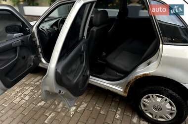 Хэтчбек Volkswagen Pointer 2004 в Харькове