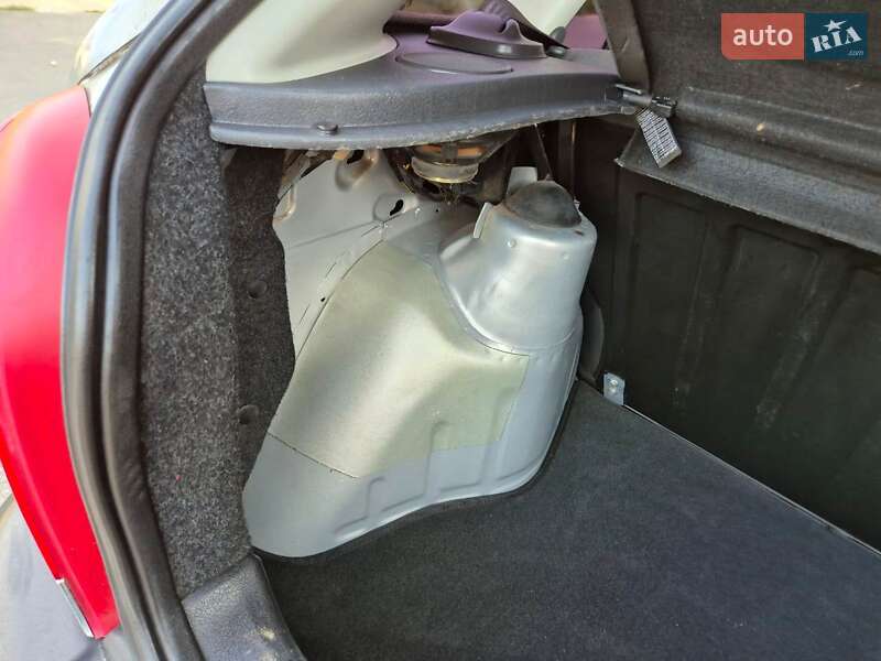 Хэтчбек Volkswagen Pointer 2004 в Обухове фото 25 Хэтчбек Volkswagen Pointer 2004 в Обухове