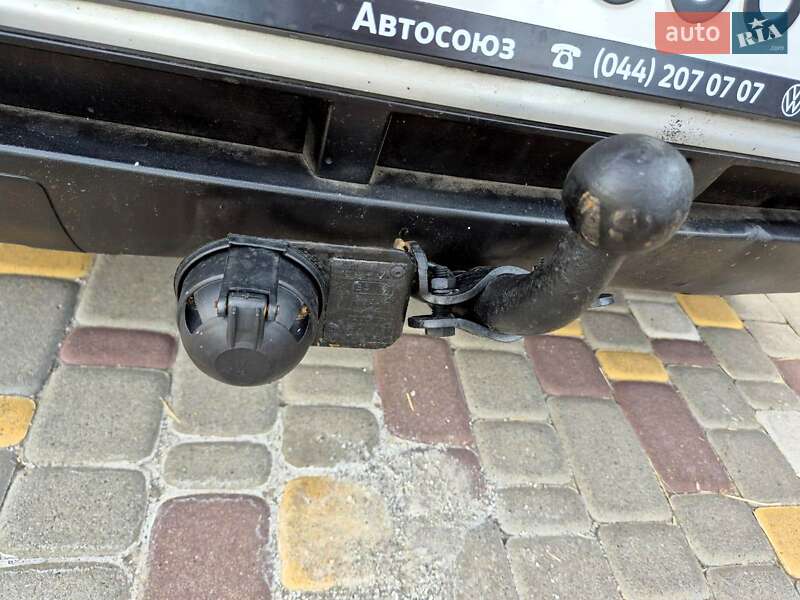 Хэтчбек Volkswagen Pointer 2004 в Обухове фото 29 Хэтчбек Volkswagen Pointer 2004 в Обухове