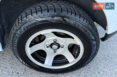Хэтчбек Volkswagen Pointer 2004 в 