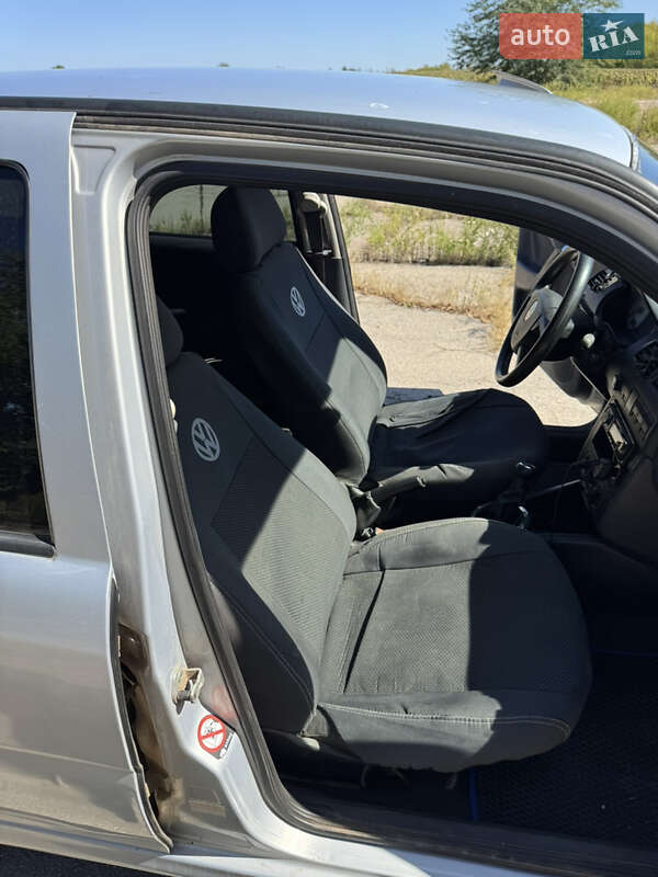 Хетчбек Volkswagen Pointer 2005 в Запоріжжі