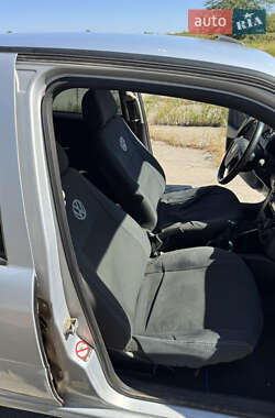Хэтчбек Volkswagen Pointer 2005 в 