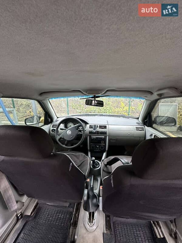 Хетчбек Volkswagen Pointer 2006 в Дніпрі