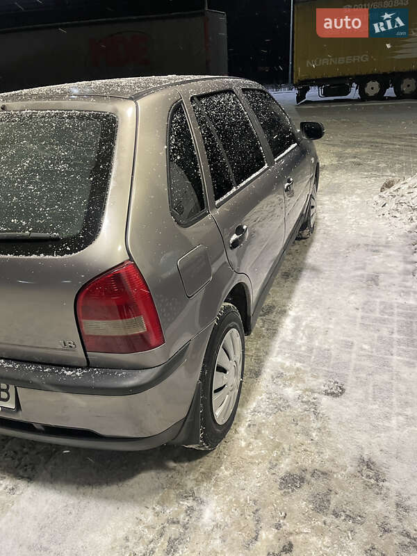Хэтчбек Volkswagen Pointer 2006 в Каменском