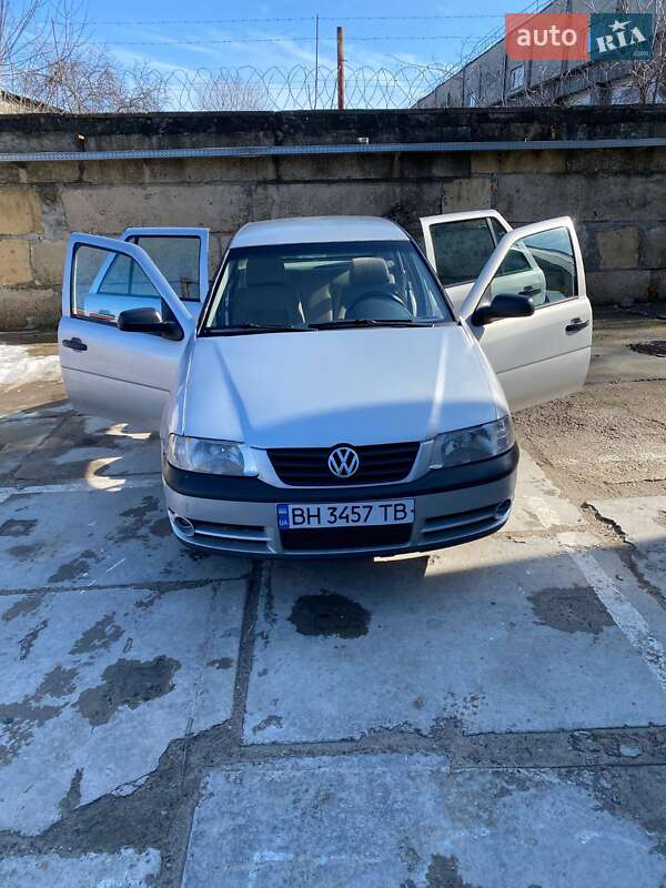 Хэтчбек Volkswagen Pointer 2006 в Одессе