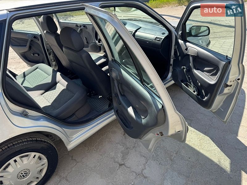 Хетчбек Volkswagen Pointer 2005 в Дніпрі
