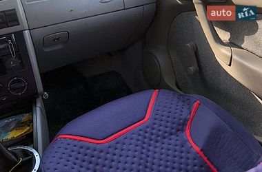 Хетчбек Volkswagen Pointer 2006 в Горохові
