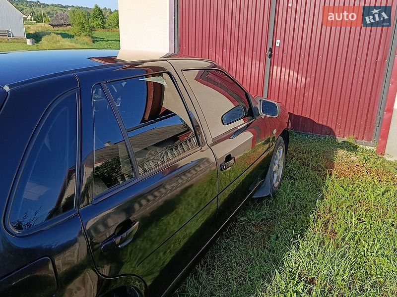 Хэтчбек Volkswagen Pointer 2006 в Черновцах