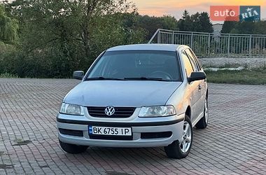 Хэтчбек Volkswagen Pointer 2004 в Дубно