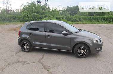 Хэтчбек Volkswagen Polo 2010 в Запорожье