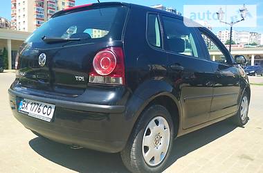 Хэтчбек Volkswagen Polo 2008 в 