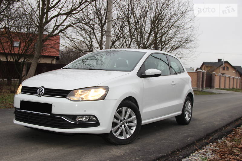 Хетчбек Volkswagen Polo 2014 в 