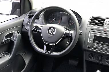 Седан Volkswagen Polo 2016 в Харькове