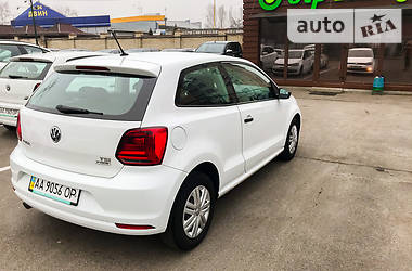 Хетчбек Volkswagen Polo 2015 в Києві