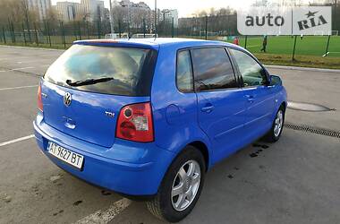 Хетчбек Volkswagen Polo 2002 в 