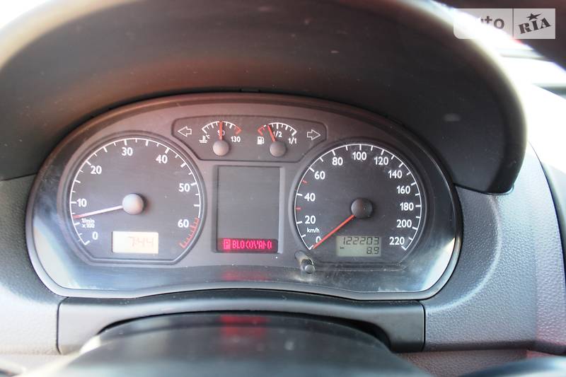 Хетчбек Volkswagen Polo 2004 в Запоріжжі