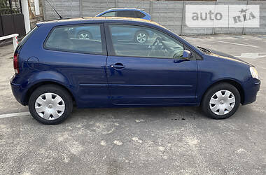 Купе Volkswagen Polo 2009 в 