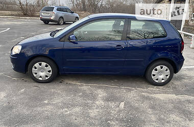 Купе Volkswagen Polo 2009 в 