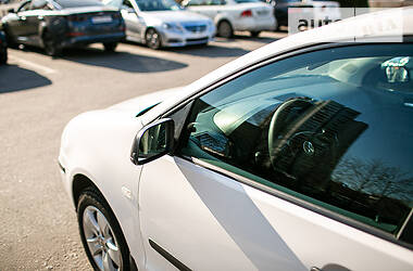 Хетчбек Volkswagen Polo 2003 в 