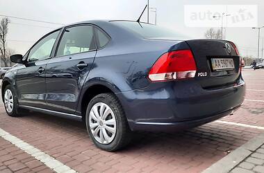 Седан Volkswagen Polo 2013 в 
