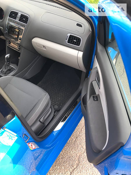 Хэтчбек Volkswagen Polo 2014 в Одессе