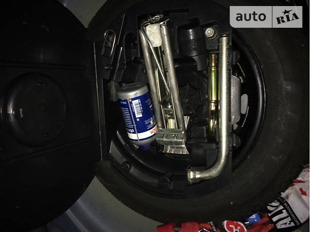 Хетчбек Volkswagen Polo 2006 в Херсоні