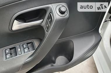 Хетчбек Volkswagen Polo 2014 в 