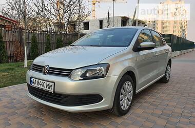Седан Volkswagen Polo 2012 в 