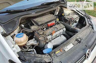 Седан Volkswagen Polo 2012 в 