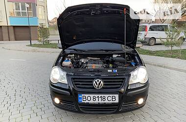 Хетчбек Volkswagen Polo 2007 в 