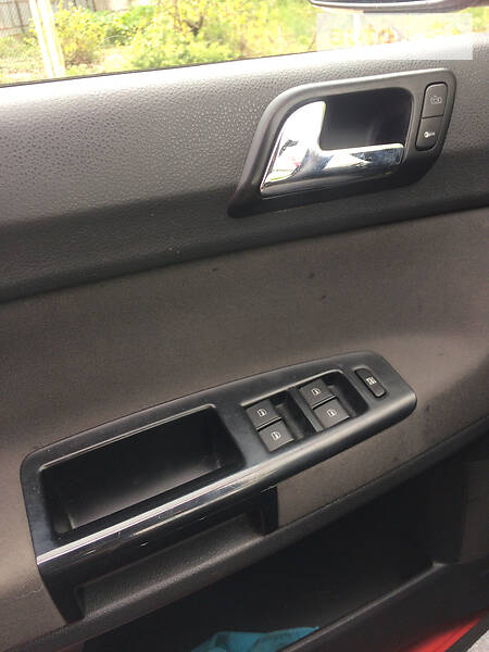 Хетчбек Volkswagen Polo 2005 в Мукачевому