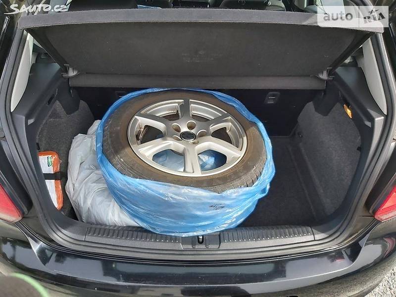 Хетчбек Volkswagen Polo 2011 в Кропивницькому