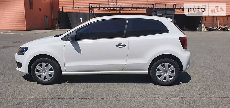 Хетчбек Volkswagen Polo 2013 в Києві фото 7 Хетчбек Volkswagen Polo 2013 в Києві