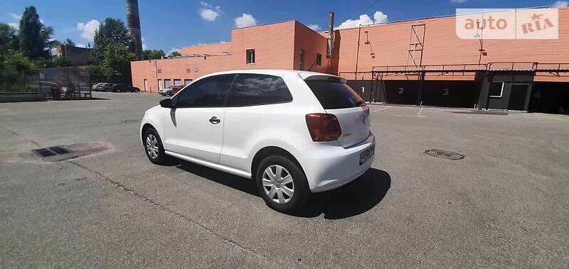 Хетчбек Volkswagen Polo 2013 в Києві фото 8 Хетчбек Volkswagen Polo 2013 в Києві