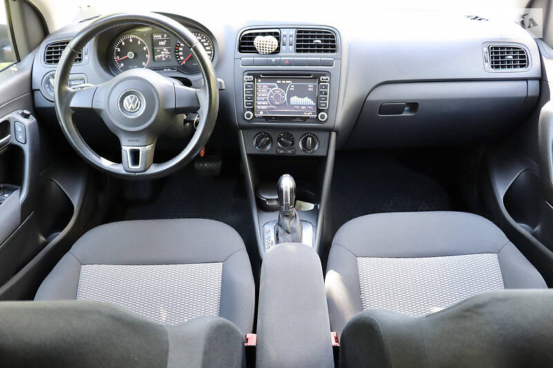 Хетчбек Volkswagen Polo 2012 в Дніпрі