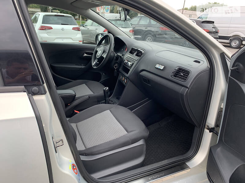 Седан Volkswagen Polo 2011 в Хмельницькому