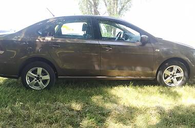 Седан Volkswagen Polo 2016 в Киеве