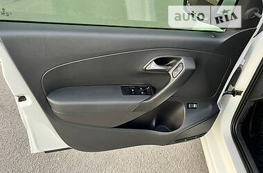 Седан Volkswagen Polo 2013 в 