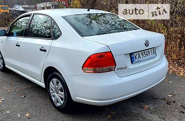 Седан Volkswagen Polo 2013 в Києві