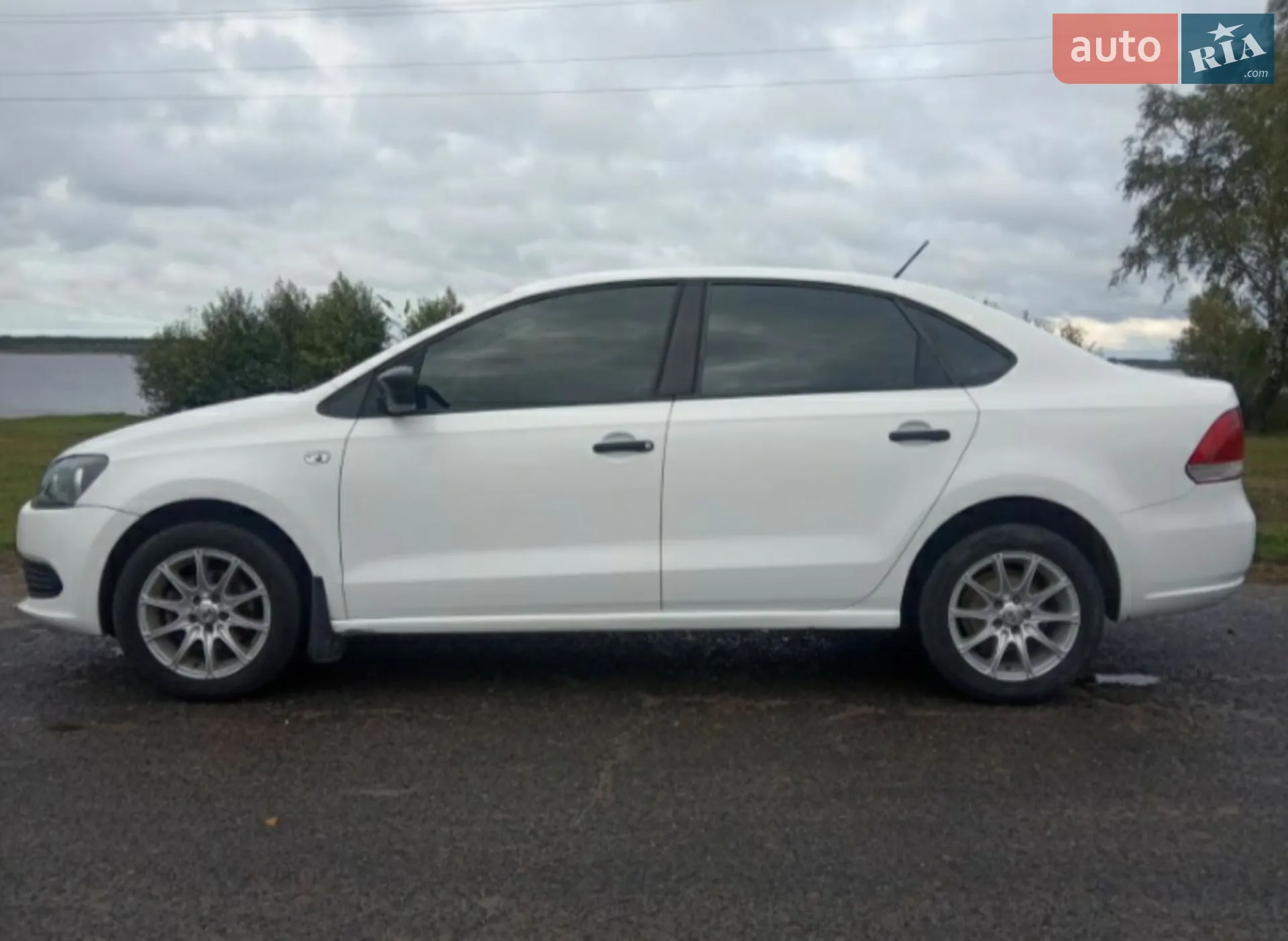 2013 Volkswagen Polo - мініатюра 9