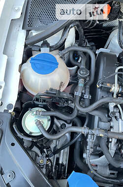 Хетчбек Volkswagen Polo 2014 в 