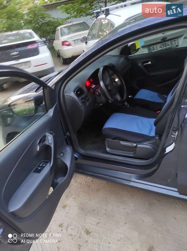 Седан Volkswagen Polo 2011 в Киеве