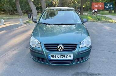 Хэтчбек Volkswagen Polo 2006 в Одессе