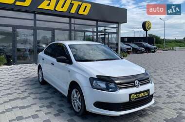 Седан Volkswagen Polo 2012 в Мукачевому