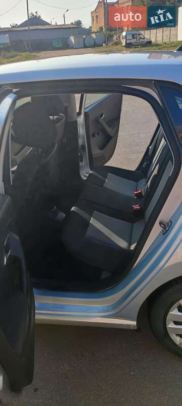 Хетчбек Volkswagen Polo 2010 в Києві